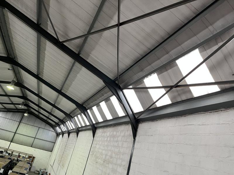 To Let commercial Property for Rent in Maitland Western Cape